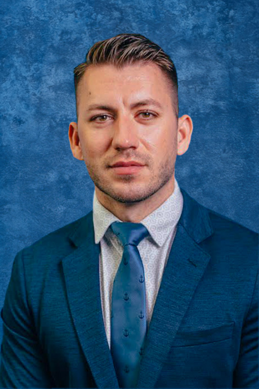 Leo Ichim_New Professional Headshot of Leo Ichim of Partners Bank