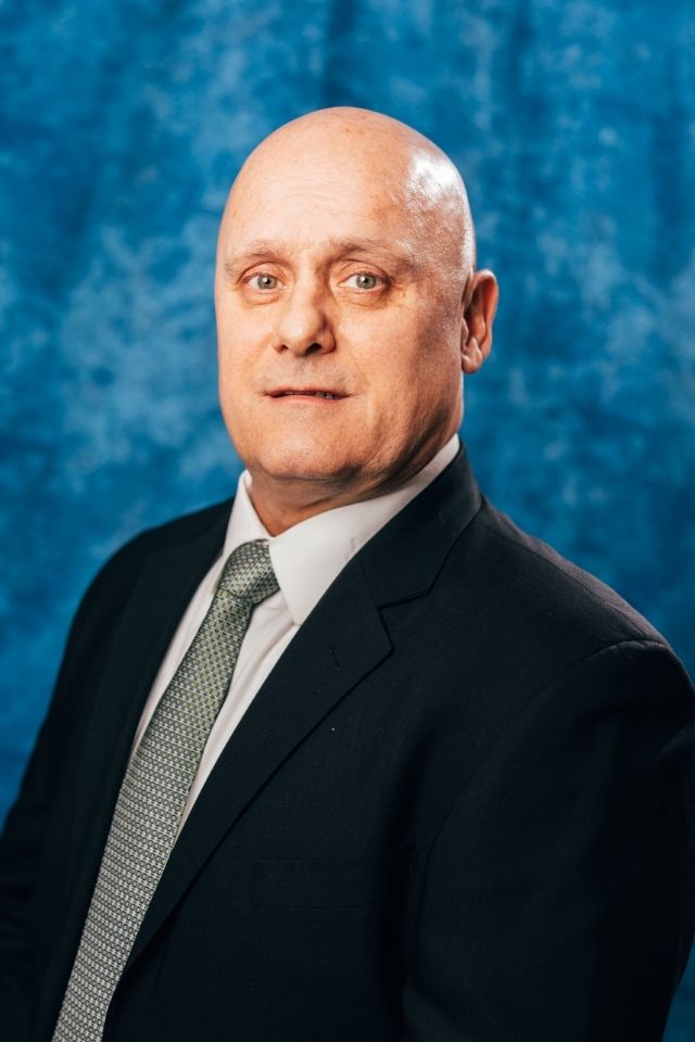 Sean Resized Partners Bank employee